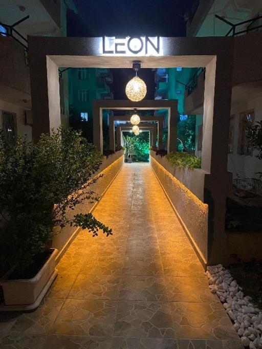 Side Leon Otel מראה חיצוני תמונה