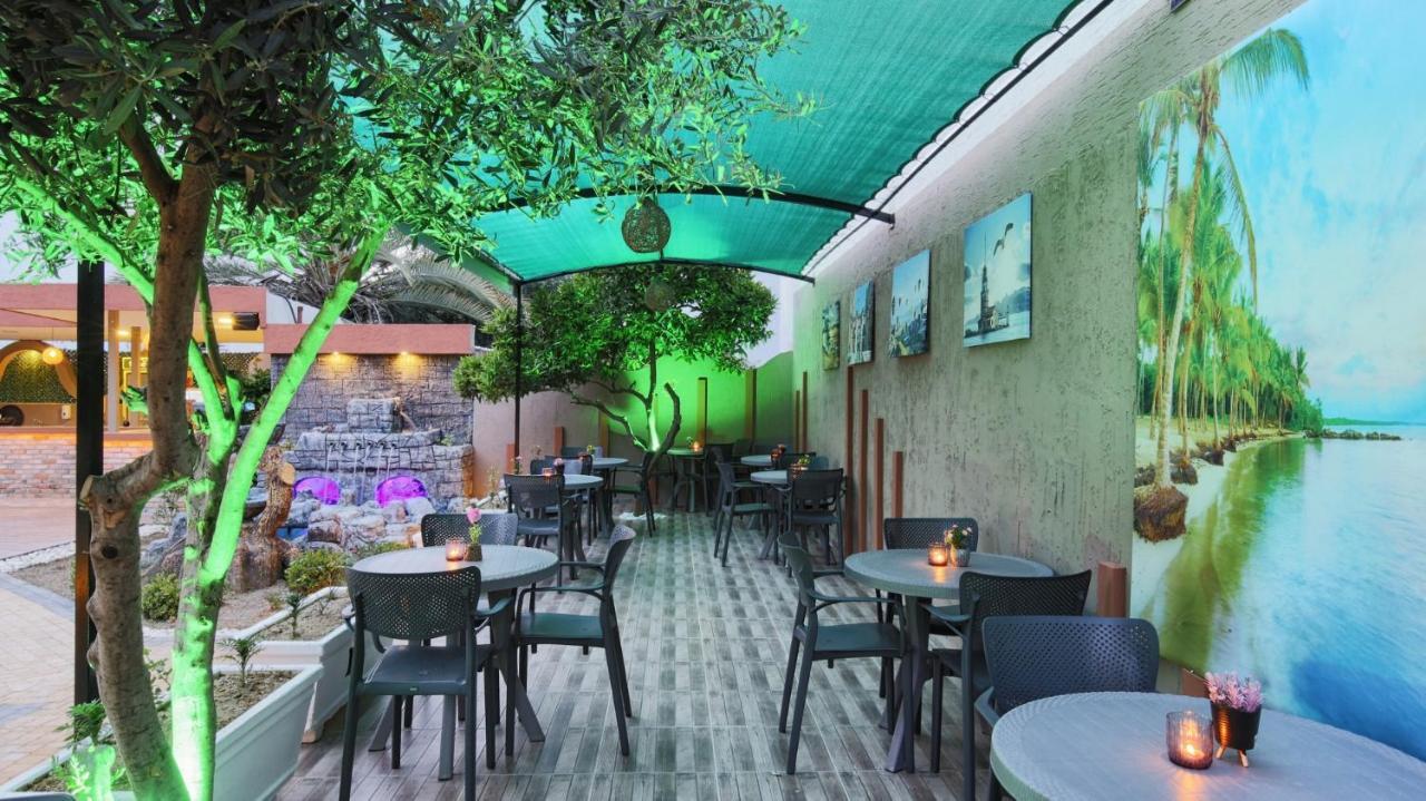 Side Leon Otel מראה חיצוני תמונה